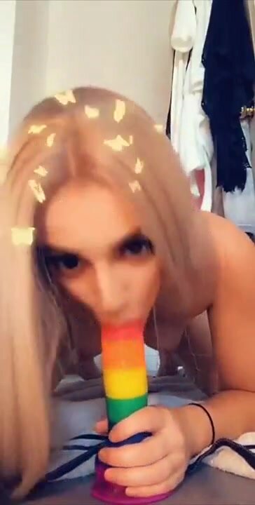 Kathleen Eggleton Rainbow Dildo Blowjob Snapchat Free Live Porn