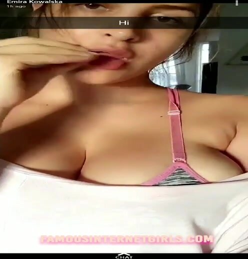 EmiraFoods Riding A Dick Slow Snapchat Sexcams 24 Live Sex Leak