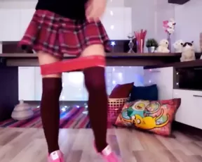 Hottminx schoolgirl in stockings play with clit private show