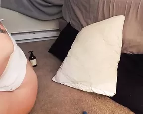 Sugarbooty fat tattoo girl masturbating pussy webcam show