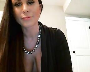 AleahJasmine beauty busty mature brunette masturbate pussy big dildo webcam show