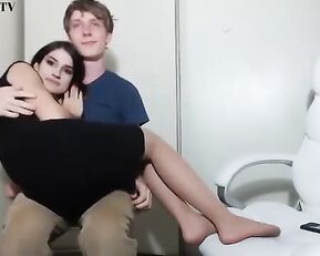 Aynmarie sexy teen with her boyfriend webcam show