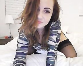 NIVEAbeauty teen in stockings masturbate wet pussy dildo webcam show