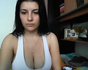 Janessab busty mature brunette masturbate her wet big pussy cam show