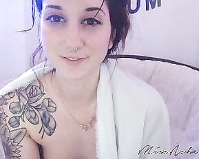 MissAshe tattoo sexy milf hot vibrating pussy webcam show