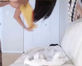 So pretty brunette wife suck and fuck when parents are in a sport activity,damn