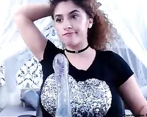 Webcam goddess shows everything!
