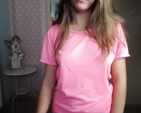 rubylowe sweet slim teen free teasing webcam show