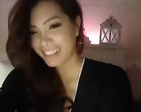 My candy blonde shows her best