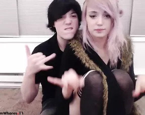 Sweet teen blonde show nude tits webcam show