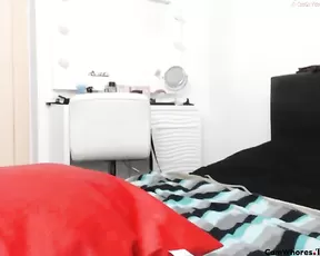 Amateurs look like pornstars