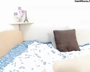 Naked beauty asian free teasing in bed webcam show