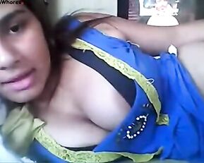 Juicy latina teen in bed show hairy pussy webcam show