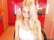 Young naked teen blonde fingering webcam show