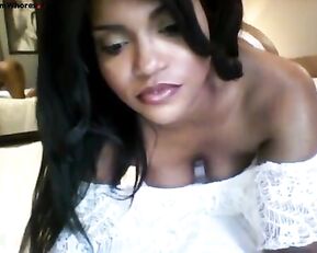 BriParadis slim passion latina brunette teasing webcam show