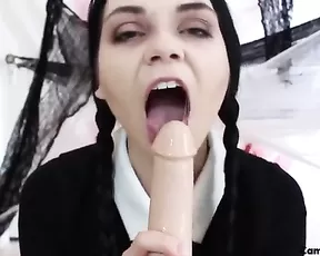 So pretty tattoe brunette girlfriend make a great sex fun action in home,enjoy
