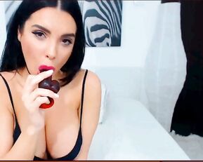 aphrodite sex bomb brunette fingering in panties webcam show