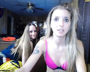 Sexy teen girls free teasing in webcam show