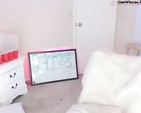 Sexy nude girl teasing and masturbate webcam show