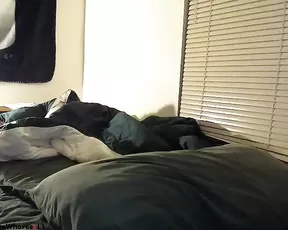 Kamrenkelly sexy nude teen in glasses fingering webcam show