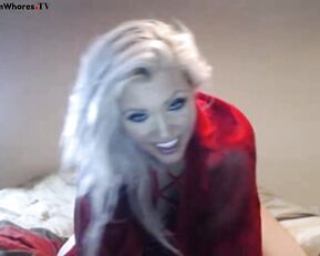 ExoticPamelaA passion milf blonde teasing in bed webcam show