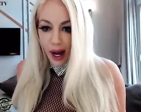 Nicolete Shea webcam