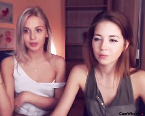 Emmi_rosee and Pand_ora1 Live Porn