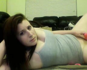 Stacie_sweet touching herself in webcam online show