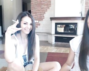 Bubblekush7 sexy slim beauty lesbians webcam show