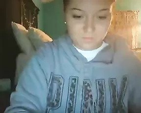 Tori22 juicy teen in free private show