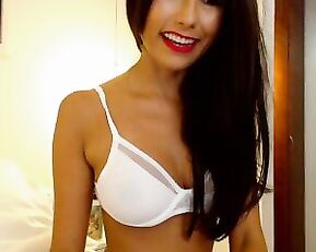 FloraBella_ beautiful slim teenmasturbate her pussy in bed webcam show