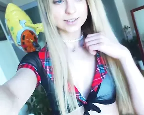 Meisje1996 sex bomb blonde schoolgirl webcam show
