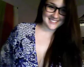 Tits_mcgee23 juicy milf in glasses masturbate her pussy webcam show