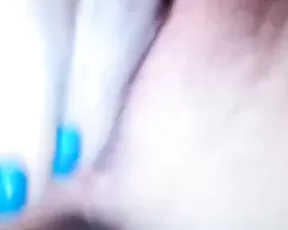 Virg1n_daizy pussy play close