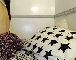 Ts_asstronutt juicy asian teen in bed free private show
