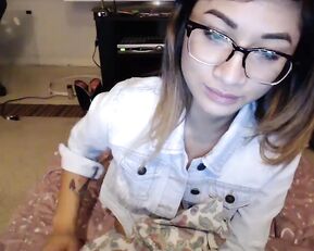 Jwwbooth teen latina in glasses free webcam show