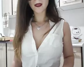 Sex4you7711 sex bomb girl on kitchen webcam show
