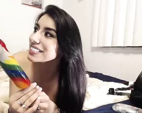 Funcpl22 teen nude brunette suck candy webcam show