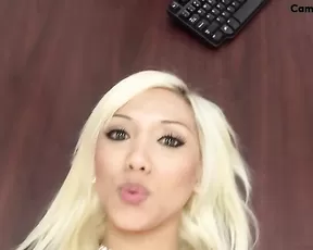 Sweetinked sex bomb slim naked teen blonde get couple sex webcam show