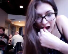 Honeysukl Cam Show
