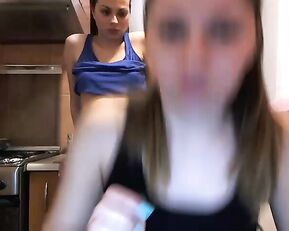 Sexualstrangers nice girls dancing on kitchen webcam show