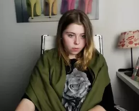 Valarie18 small tits naked juicy teen webcam show