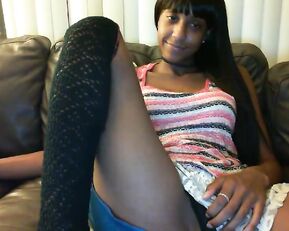 Kawaiiibabiii touching herself in webcam online show