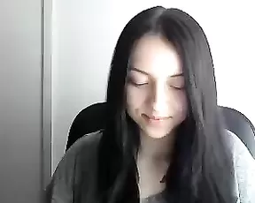 Aniiytta sexy teen brunette show face free private show