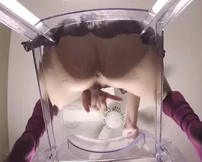 KeriBerry See Through Chair premium