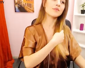 Esmeraldiya boob oops