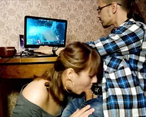 DOTA 2 sexy milf make blowjob her BF webcam show