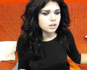 Young Brunette teen brunette show her wet pussy webcam show