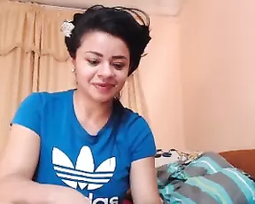 latinabigtits sex bomb tattoo brunette teasing big tits and ass webcam show