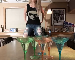 Nikki Sims beer pong 06/01/17